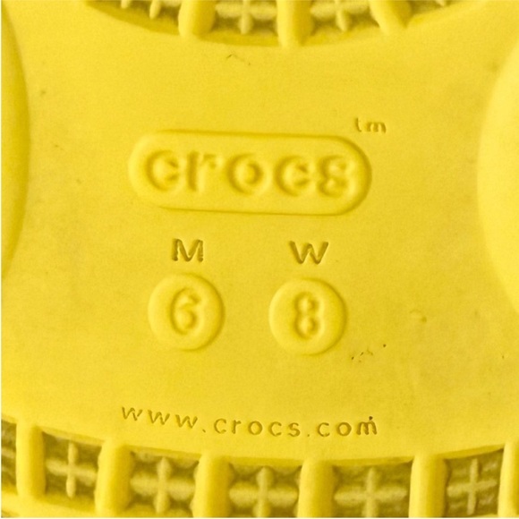 CROCS x Vera Bradley Limited Edition Slides - Picture 8 of 8